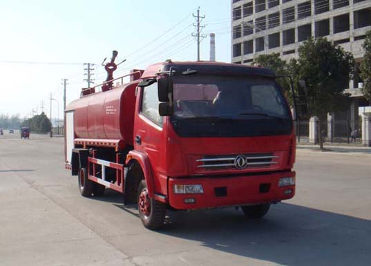 東風(fēng)6.5噸消防水車(chē)